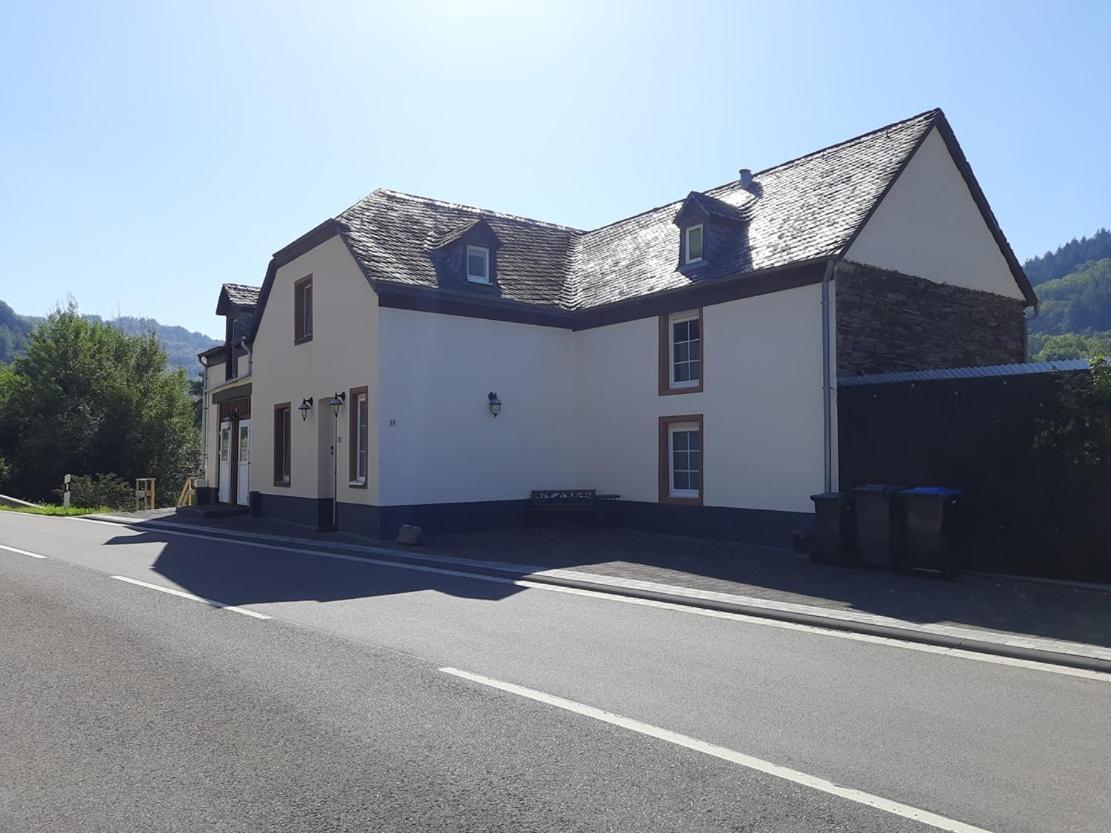 Livi'S Landhaus Neumagen-Dhron Exterior foto